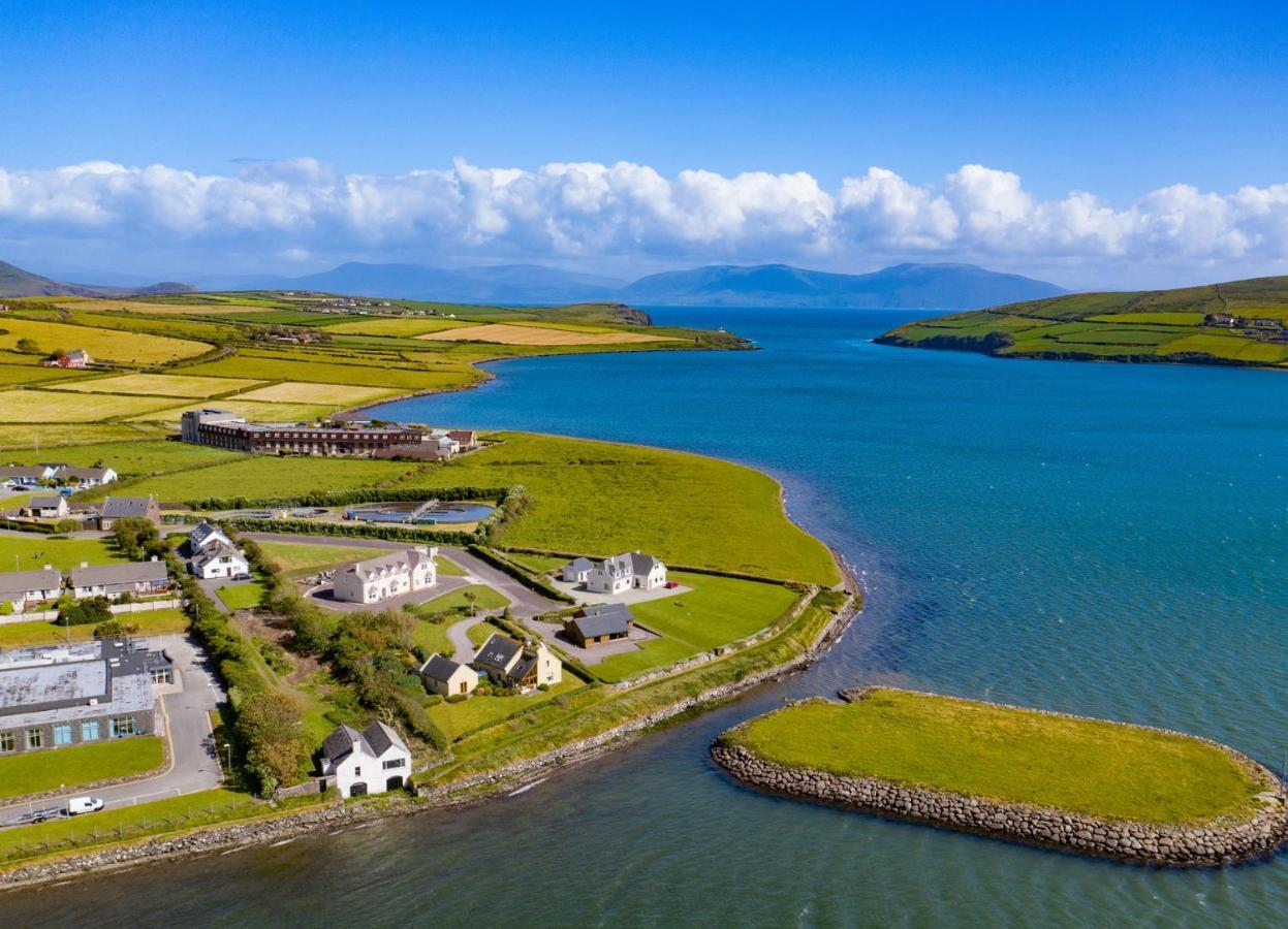 Dingle Courtyard Holiday Homes 3 Bed Exterior foto